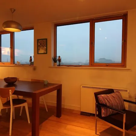 Apartment Central Penthouse By The River Liffey
